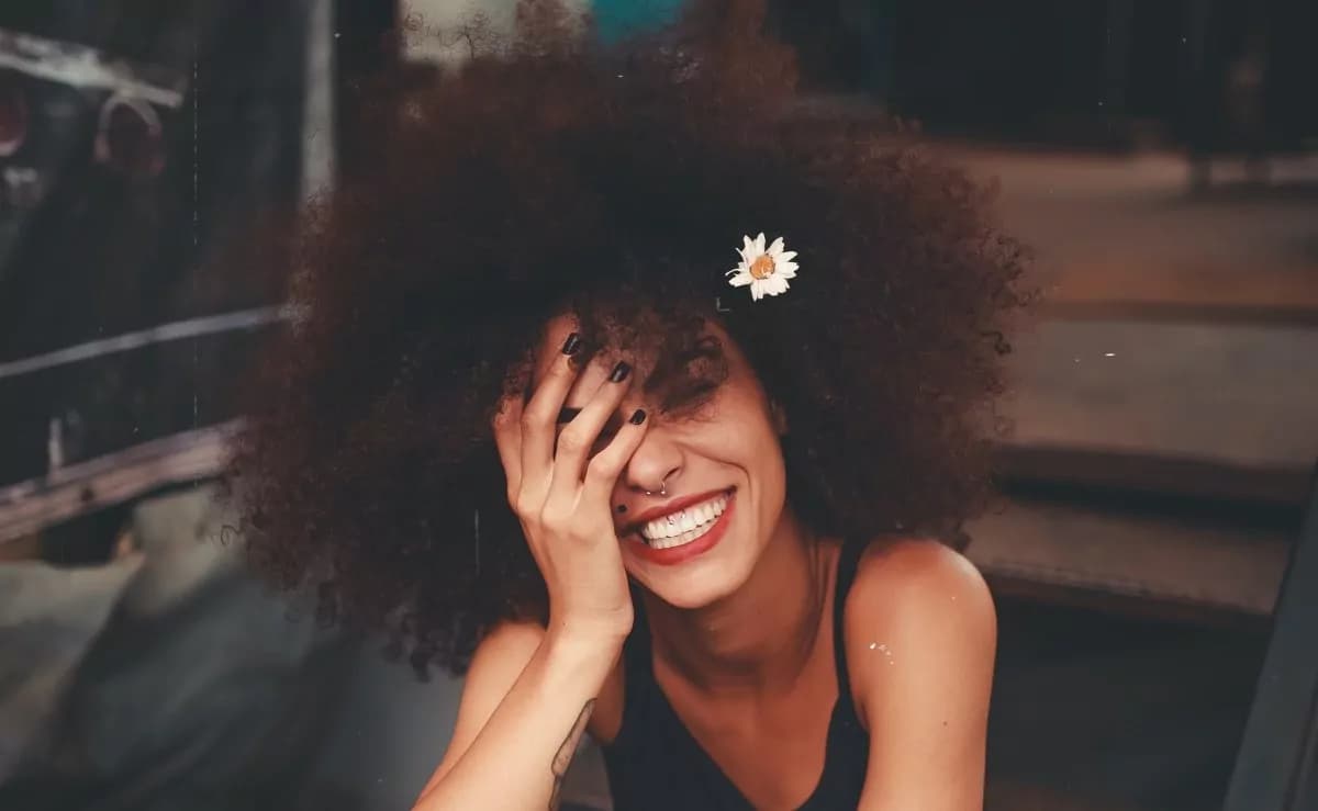 Capelli ricci: i tagli di tendenza per l’inverno 2025