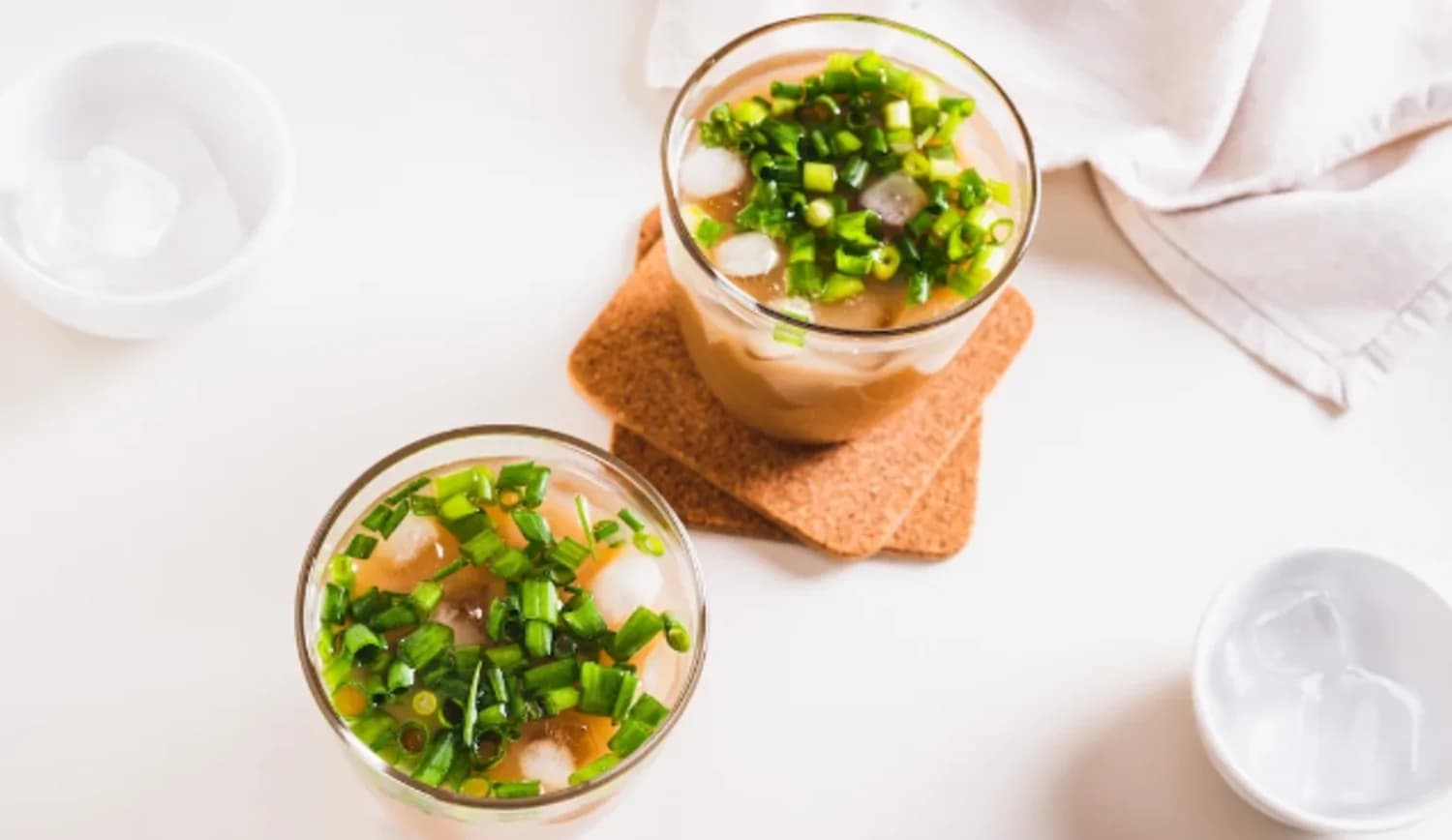 Il caffè alla cipolla è diventato una delle bevande più virali del 2024