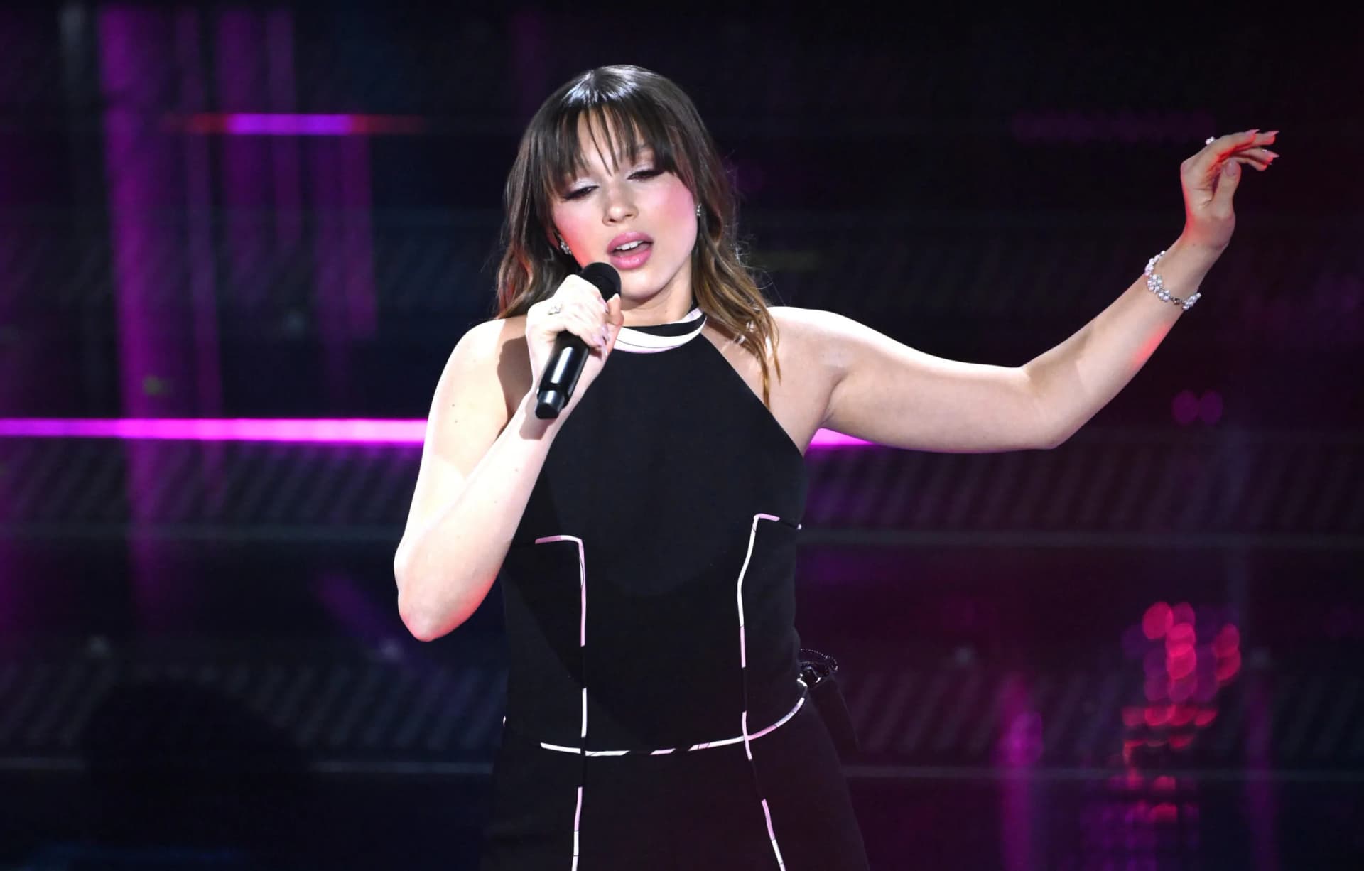 Sarah Toscano e il body shaming: la risposta della cantante