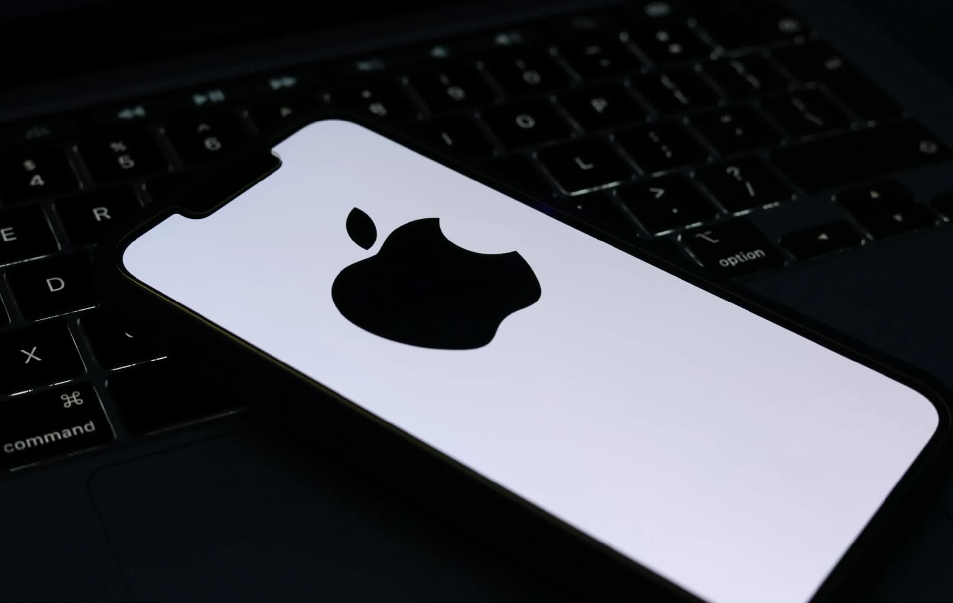 Quando Apple si è rovinata la sorpresa da sola: cosa è uscito dal codice