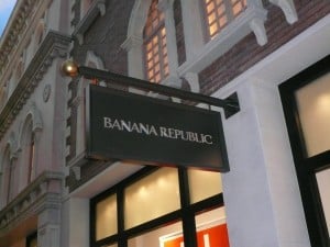 Banana_Republic_Logo,_Las_Vegas