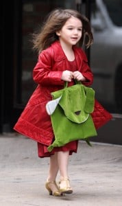 suri cruise in heels again 178x300