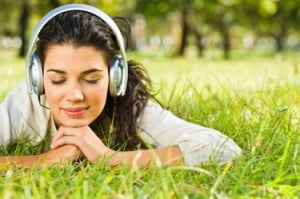 ASCOLTARE MUSICA IMMAGINI