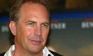 ITALY KEVIN COSTNER