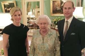 20150211_90450_queen