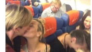 bacio antigay