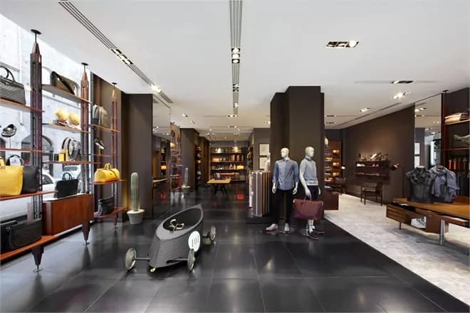 Il primo temporary store italiano Louis Vuitton