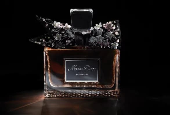 Limited edition per il profumo Miss Dior