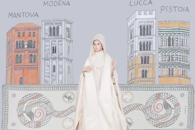 Parcae dedica i foulard a Matilda di Canossa