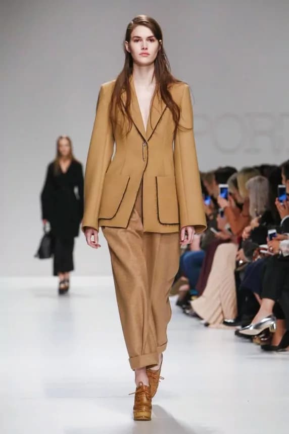 Milano Fashion Week 2015: Sportmax sceglie il “country classic” per una “cozy chic girl”