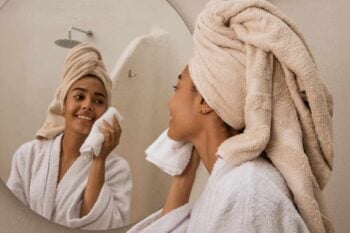 Come lavare il viso in modo efficace