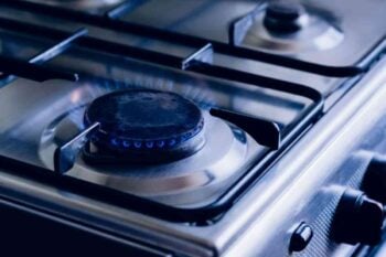 fornello a gas: rischio tumori in cucina