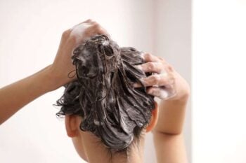 Quanto lavare i capelli in inverno?