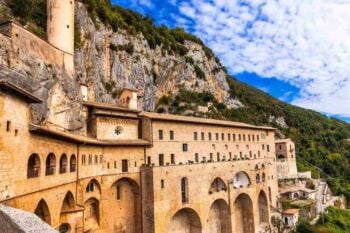 paradiso terrestre a due passi da roma: scopri subiaco