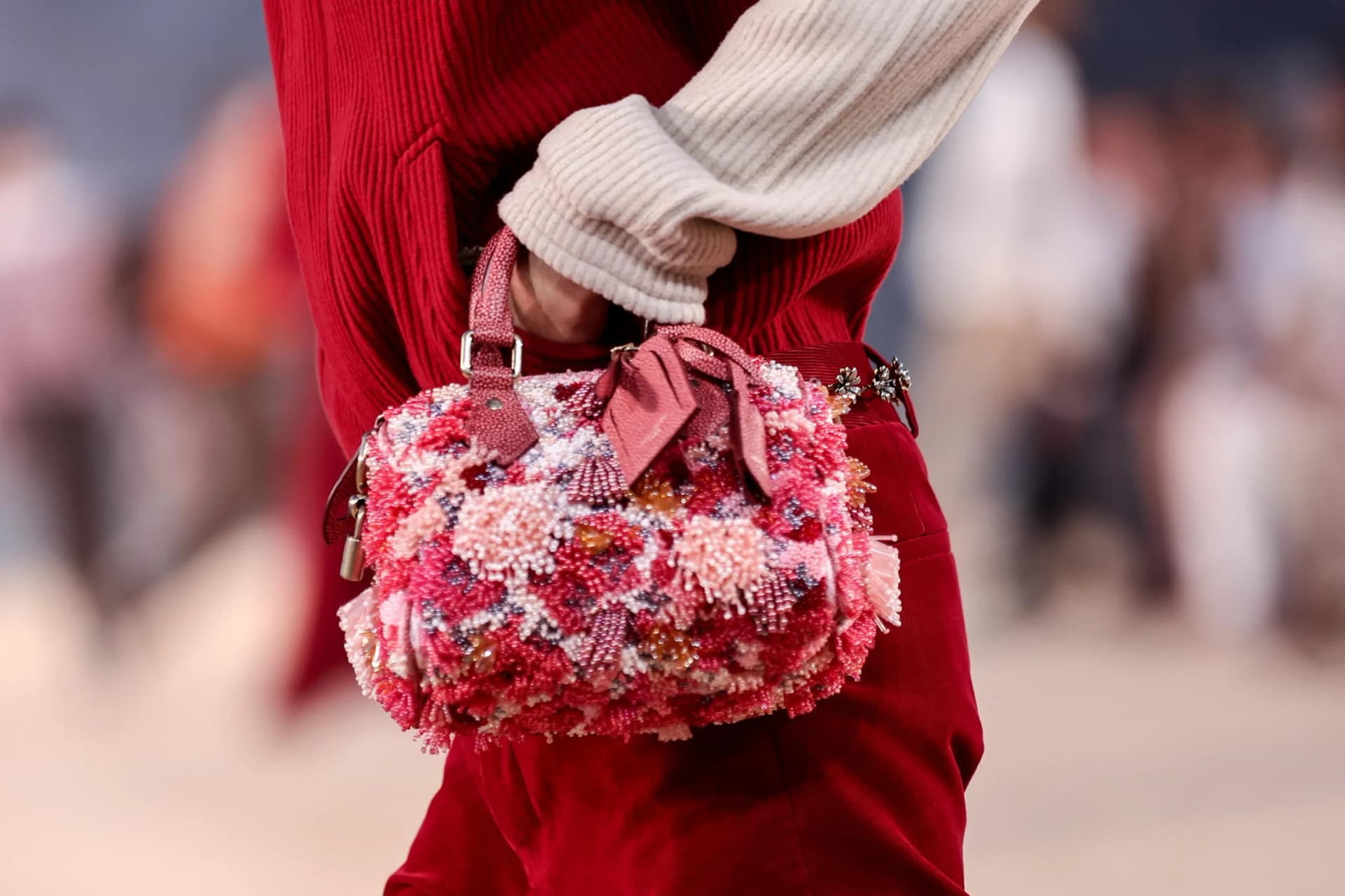 Mestieri della moda oltre lo stilista: figure richieste ma poco conosciute