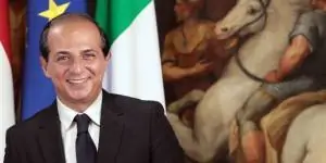o-GIANCARLO-MAGALLI-facebook