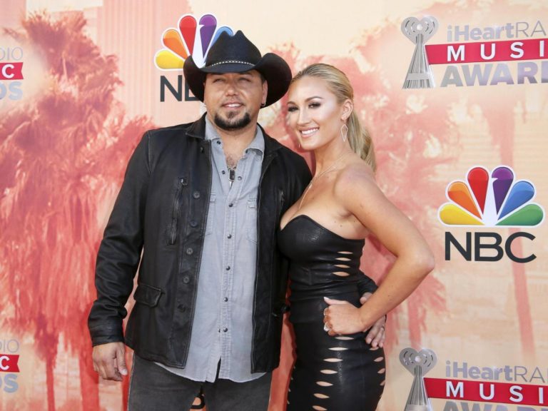 La Presse/ reuters - Jason Aldean and Brittany Kerr