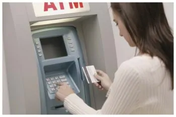 Bancomat prelievo sicuro usa questo pulsante